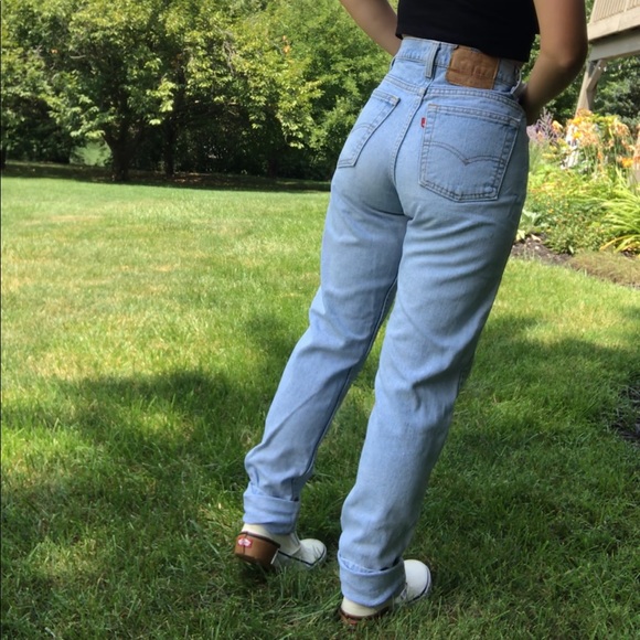 🐾SOLD🐾vintage Levi’s 512 Light Wash Denim Jeans - Picture 6 of 8